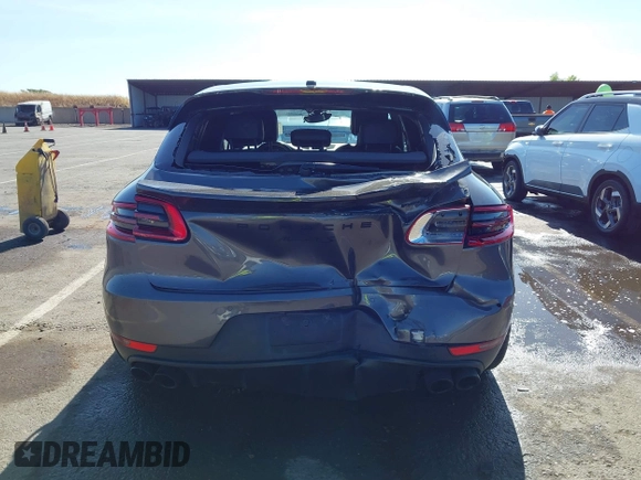 2015 Porsche Macan S with VIN WP1AB2A57FLB55185, listed as a IAAI auction lot 42259316 with 116,018 mi miles and . Bid and sale history available at DreamBid. Image 16.