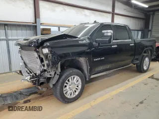 2021 Chevrolet Silverado 3500HD High Country with VIN 1GC4YVEY3MF232682, listed as a Copart auction lot 84531884 with 76,754 mi miles and Salvage Title. Bid and sale history available at carsss.com. Image 1.