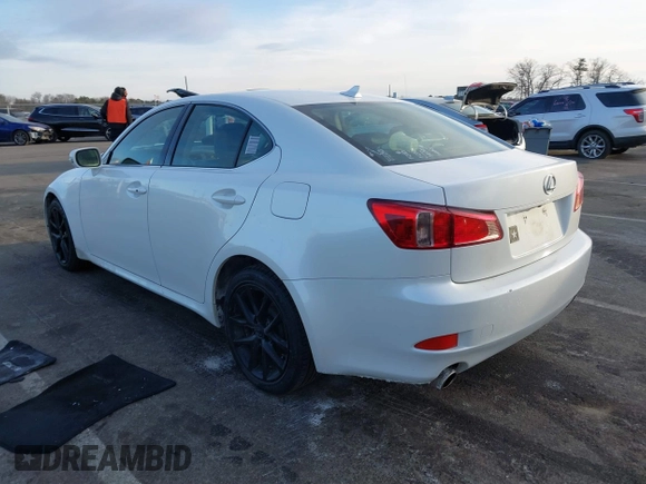 2013 Lexus IS 250 with VIN JTHCF5C27D5063030, listed as a IAAI auction lot 41475197 with 120,501 mi miles and . Bid and sale history available at DreamBid. Image 3.