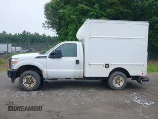 2016 Ford F-250 XL с VIN 1FDBF2B60GED17578, выставлен на аукционе IAAI как лот 42436937 с пробегом 404 746 миль миль и . История ставок и продаж доступна на DreamBid. Изображение 14.