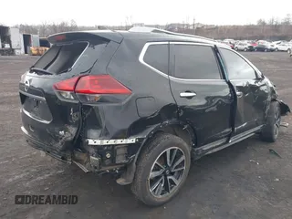 2019 Nissan Rogue SL with VIN 5N1AT2MT3KC824826, listed as a IAAI auction lot 41733176 with 67,226 mi miles and . Bid and sale history available at DreamBid. Image 4.