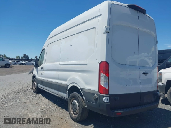 2020 Ford Transit Cargo z VIN 1FTBR1X84LKB78275, wystawiony jako IAAI lot #41825509 z przebiegiem 78 826 mil mil oraz . Historia ofert i sprzedaży dostępna na DreamBid. Obrazek 3.