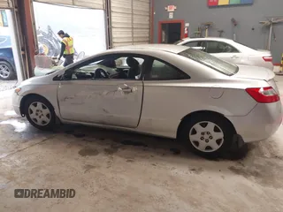 2006 Honda Civic Cpe LX with VIN 2HGFG126X6H532696, listed as a IAAI auction lot 42016264 with 209,509 mi miles. Bid and sale history available at carsss.com. Image 15.