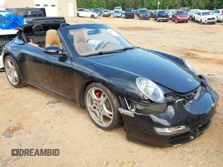 2007 Porsche 911 Carrera S z VIN WP0CB29967S775552, wystawiony jako IAAI lot #42218602 z przebiegiem 81 015 mil mil oraz . Historia ofert i sprzedaży dostępna na DreamBid. Obrazek 1.