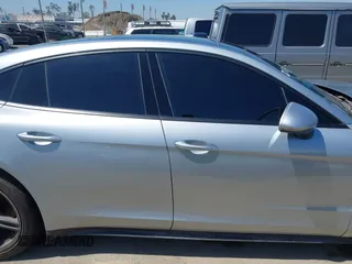 2020 Porsche Panamera z VIN WP0AA2A75LL101708, wystawiony jako IAAI lot #39900713 z przebiegiem 13 098 mil mil oraz . Historia ofert i sprzedaży dostępna na DreamBid. Obrazek 13.