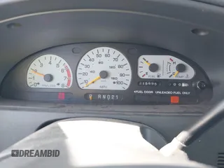 2000 Mercury Villager Sport z VIN 4M2XV12T6YDJ22146, wystawiony jako IAAI lot #42121588 z przebiegiem 215 695 mil mil oraz . Historia ofert i sprzedaży dostępna na DreamBid. Obrazek 7.