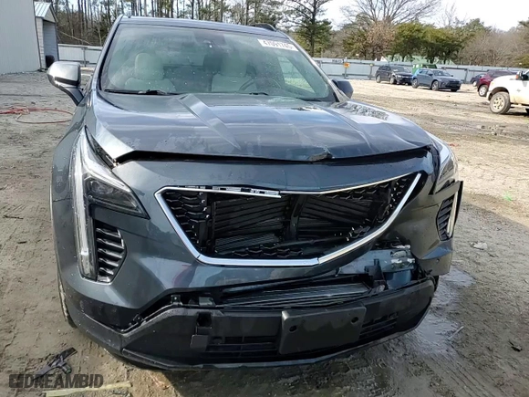 2020 Cadillac XT4 FWD Sport with VIN 1GYFZER49LF142149, listed as a Copart auction lot 47091745 with 41,672 mi miles and Salvage Title. Bid and sale history available at carsss.com. Image 14.