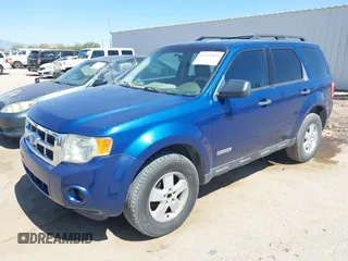 2008 Ford Escape XLS z VIN 1FMCU02Z28KC00547, wystawiony jako IAAI lot #42540493 z przebiegiem 142 584 mil mil oraz . Historia ofert i sprzedaży dostępna na DreamBid. Obrazek 2.