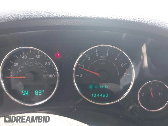 2014 Jeep Wrangler Unlimited Sport with VIN 1C4BJWDG3EL135351, listed as a IAAI auction lot 41947408 with 104,460 mi miles. Bid and sale history available at carsss.com. Image 7.