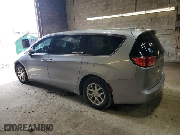 2017 Chrysler Pacifica Touring with VIN 2C4RC1DG7HR620969, listed as a Copart auction lot 53230055 with 185,754 mi miles and Salvage Title. Bid and sale history available at DreamBid. Image 2.