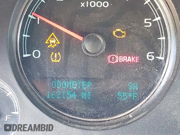 2011 Chevrolet Suburban LTZ with VIN 1GNSKKE38BR359006, listed as a IAAI auction lot 42183589 with 162,154 mi miles and . Bid and sale history available at DreamBid. Image 16.