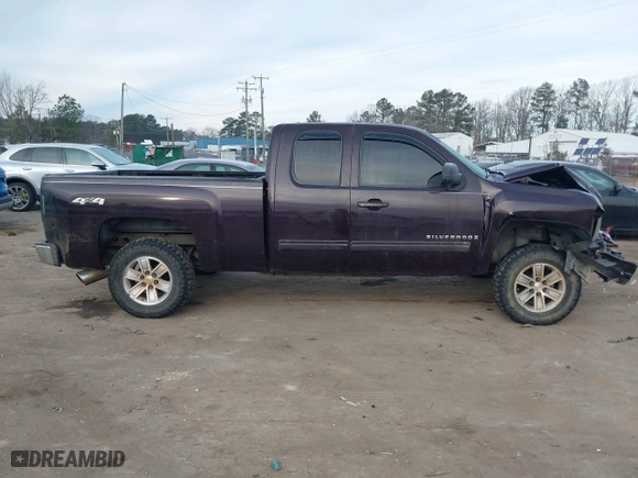 2009 Chevrolet Silverado 1500 LTZ with VIN 1GCEK39J09Z200009, listed as a IAAI auction lot 41414164 with 192,030 mi miles. Bid and sale history available at carsss.com. Image 13.