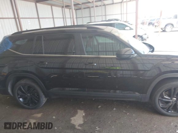 2022 Volkswagen Atlas SE with VIN 1V2KR2CA8NC550050, listed as a IAAI auction lot 42099174 with 55,967 mi miles and . Bid and sale history available at DreamBid. Image 14.