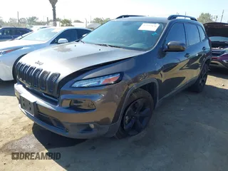 2018 Jeep Cherokee Latitude с VIN 1C4PJLCX2JD527909, выставлен на аукционе IAAI как лот 42317476 с пробегом 113 783 миль миль и . История ставок и продаж доступна на DreamBid. Изображение 17.
