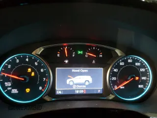 2023 Chevrolet Traverse RS z VIN 1GNEVJKW0PJ330960, wystawiony jako Copart lot #55045075 z przebiegiem 18 159 mil mil oraz Szkoda całkowita • Salvage title. Historia ofert i sprzedaży dostępna na DreamBid. Obrazek 9.