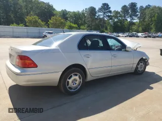 2002 Lexus LS 430 z VIN JTHBN30F620077425, wystawiony jako Copart lot #54665525 z przebiegiem 275 480 mil mil oraz Szkoda całkowita • Salvage title. Historia ofert i sprzedaży dostępna na DreamBid. Obrazek 3.