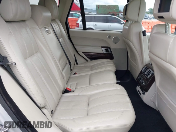 2015 Land Rover Range Rover HSE z VIN SALGS2VF6FA204430, wystawiony jako IAAI lot #41912280 z przebiegiem 82 812 mil mil oraz . Historia ofert i sprzedaży dostępna na DreamBid. Obrazek 8.
