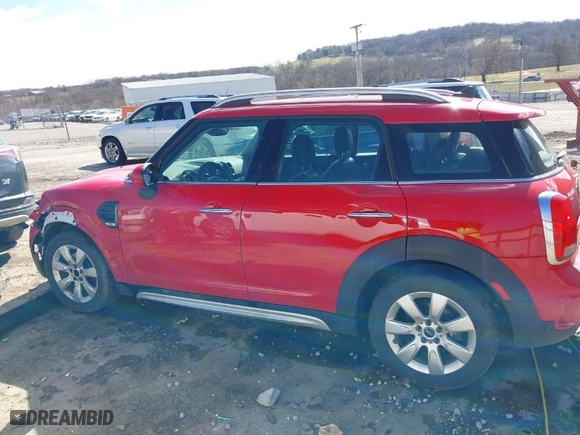 2019 MINI Countryman Cooper with VIN WMZYS7C55K3F45774, listed as a IAAI auction lot 41720883 with 124,599 mi miles. Bid and sale history available at carsss.com. Image 15.