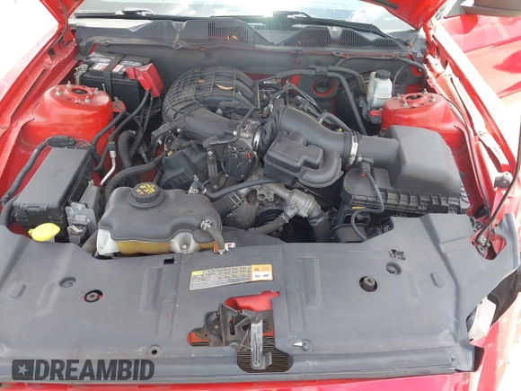 2014 Ford Mustang V6 с VIN 1ZVBP8AM8E5206985, выставлен на аукционе IAAI как лот 42155843 с пробегом 110 363 миль миль и . История ставок и продаж доступна на DreamBid. Изображение 10.