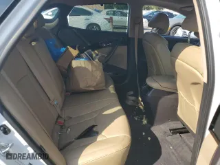 2016 Hyundai Azera Limited with VIN KMHFH4JG8GA521330, listed as a Copart auction lot 69043394 with 0 mi miles and Salvage Title. Bid and sale history available at carsss.com. Image 10.