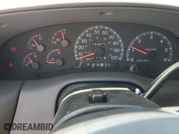 1998 Ford F-150 with VIN 1FTYF1764WNC18357, listed as a Copart auction lot 62138625 with 144,879 mi miles and Salvage title. Bid and sale history available at DreamBid. Image 9.
