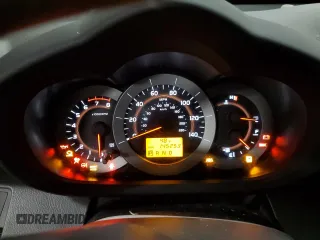 2011 Toyota RAV4 Sport с VIN JTMWF4DVXB5034247, выставлен на аукционе Copart как лот 46751785 с пробегом 145 253 миль миль и Чистый • Clean title. История ставок и продаж доступна на DreamBid. Изображение 9.