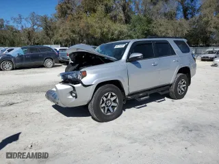 2024 Toyota 4Runner TRD Off Road with VIN JTERU5JR4R6298760, listed as a Copart auction lot 48171455 with 5,771 mi miles and Non Repairable. Bid and sale history available at carsss.com. Image 1.