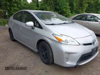 2015 Toyota Prius Four z VIN JTDKN3DU2F1935497, wystawiony jako IAAI lot #42330002 z przebiegiem 237 332 mil mil oraz . Historia ofert i sprzedaży dostępna na DreamBid. Obrazek 1.