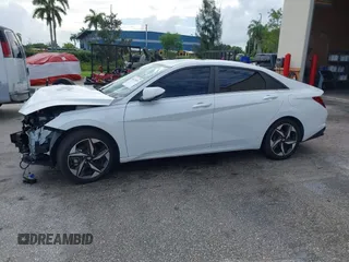 2021 Hyundai Elantra Limited with VIN 5NPLP4AG3MH013233, listed as a IAAI auction lot 39126915 with 40,008 mi miles and . Bid and sale history available at DreamBid. Image 13.