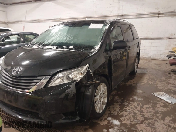2012 Toyota Sienna LE with VIN 5TDJK3DC1CS036110, listed as a IAAI auction lot 41943807 with 255,111 mi miles. Bid and sale history available at carsss.com. Image 6.