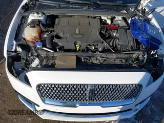 2017 Lincoln Continental Reserve with VIN 1LN6L9RP4H5609432, listed as a IAAI auction lot 41274549 with 104,742 mi miles. Bid and sale history available at carsss.com. Image 10.