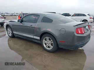 2011 Ford Mustang V6 with VIN 1ZVBP8AM2B5125492, listed as a IAAI auction lot 41565388 with 135,688 mi miles and . Bid and sale history available at carsss.com. Image 3.