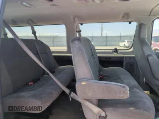 2010 Ford Econoline Passenger XL с VIN 1FBNE3BL4ADA68123, выставлен на аукционе Copart как лот 59915905 с пробегом 118 166 миль миль и Списание • Salvage title. История ставок и продаж доступна на DreamBid. Изображение 11.