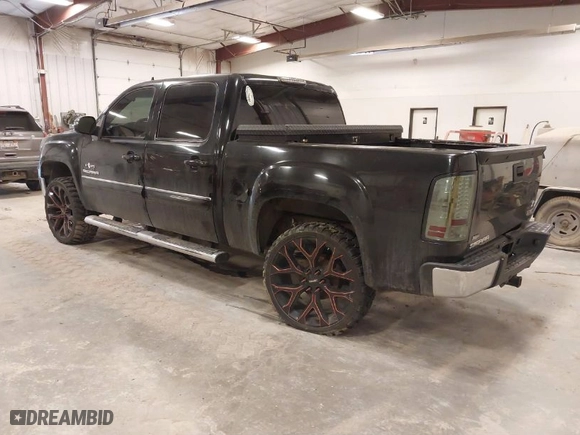 2011 GMC Sierra 1500 SLE with VIN 3GTP1VE08BG100816, listed as a IAAI auction lot 41768212 with 249,109 mi miles. Bid and sale history available at carsss.com. Image 3.