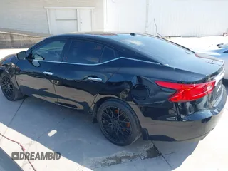 2017 Nissan Maxima SV z VIN 1N4AA6AP5HC399438, wystawiony jako IAAI lot #42436750 z przebiegiem 82 832 mil mil oraz . Historia ofert i sprzedaży dostępna na DreamBid. Obrazek 14.