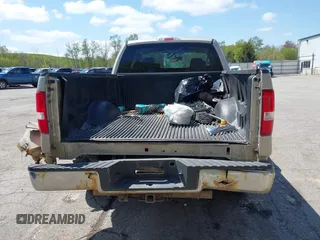 2008 Ford F-150 STX с VIN 1FTRX14W58FC30245, выставлен на аукционе IAAI как лот 42198644 с пробегом Не указан миль и . История ставок и продаж доступна на DreamBid. Изображение 15.