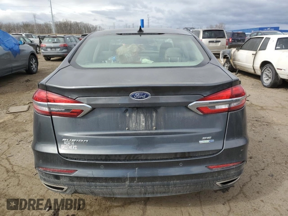 2020 Ford Fusion SE with VIN 3FA6P0T99LR261024, listed as a Copart auction lot 52929595 with 55,555 mi miles and Non repairable. Bid and sale history available at DreamBid. Image 6.