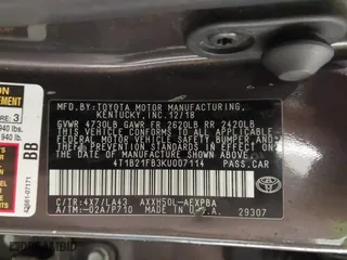 2019 Toyota Avalon Hybrid Limited with VIN 4T1B21FB3KU007114, listed as a IAAI auction lot 41658316 with 127,785 mi miles. Bid and sale history available at carsss.com. Image 9.