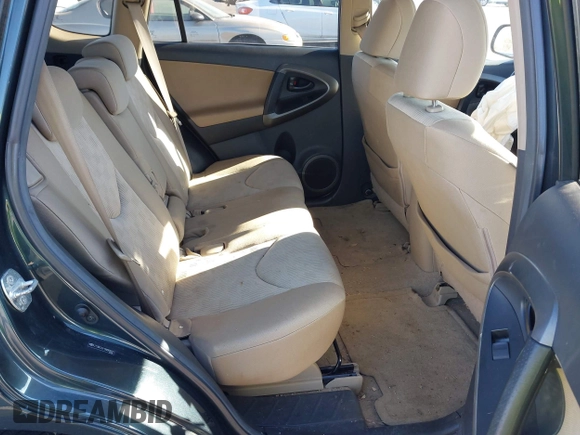 2009 Toyota RAV4 with VIN 2T3BK33V19W009925, listed as a IAAI auction lot 41341125 with 262,183 mi miles. Bid and sale history available at carsss.com. Image 8.