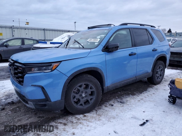 2025 Honda Pilot TrailSport with VIN 5FNYG1H66SB053318, listed as a Copart auction lot 88573055 with 0 mi miles and Salvage Title. Bid and sale history available at carsss.com. Image 1.