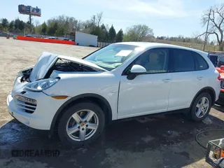 2014 Porsche Cayenne Diesel with VIN WP1AF2A22ELA32760, listed as a IAAI auction lot 41848211 with 120,645 mi miles and . Bid and sale history available at DreamBid. Image 14.