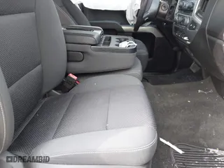 2018 Chevrolet Silverado 1500 LT with VIN 1GCVKREC7JZ264840, listed as a IAAI auction lot 41739510 with 70,377 mi miles. Bid and sale history available at carsss.com. Image 5.