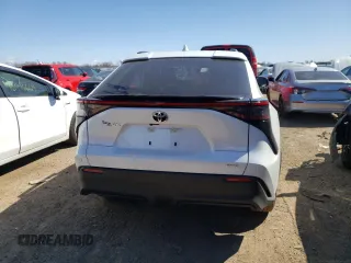 2023 Toyota bZ4X XLE z VIN JTMABACA4PA012665, wystawiony jako Copart lot #47674964 z przebiegiem 21 844 mil mil oraz Szkoda całkowita • Salvage title. Historia ofert i sprzedaży dostępna na DreamBid. Obrazek 6.