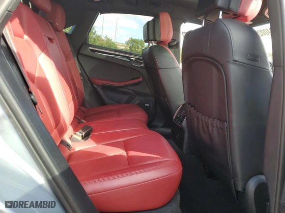 2022 Porsche Macan with VIN WP1AA2A57NLB05971, listed as a Copart auction lot 43400275 with 28,092 mi miles and Salvage Title. Bid and sale history available at carsss.com. Image 11.