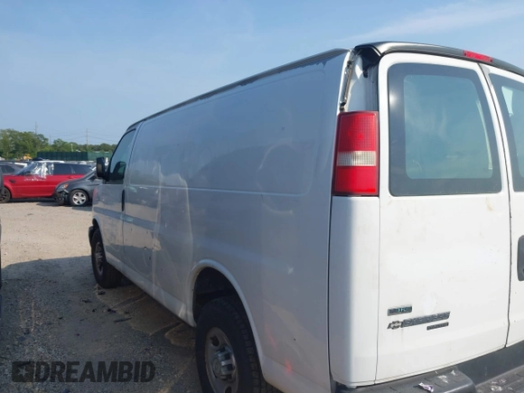 2012 Chevrolet Express Cargo with VIN 1GCZGTCG1C1102306, listed as a IAAI auction lot 42339673 with 92,684 mi miles and . Bid and sale history available at DreamBid. Image 13.