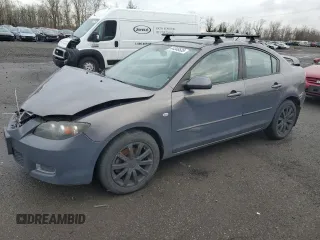 2007 Mazda Mazda3 i Sport with VIN JM1BK32F471670533, listed as a Copart auction lot 44348535 with 211,660 mi miles and Salvage Title. Bid and sale history available at carsss.com. Image 1.