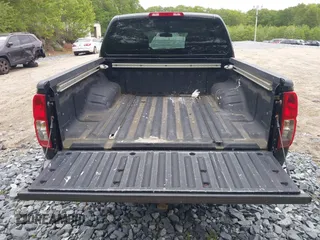 2007 Nissan Frontier Nismo with VIN 1N6AD07W37C439041, listed as a IAAI auction lot 42257490 with 137,550 mi miles and . Bid and sale history available at DreamBid. Image 18.
