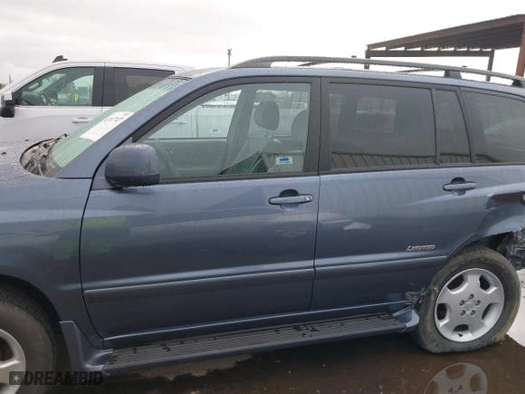 2006 Toyota Highlander w/3rd Row with VIN JTEEP21A360174203, listed as a IAAI auction lot 41787747 with 143,519 mi miles. Bid and sale history available at carsss.com. Image 14.