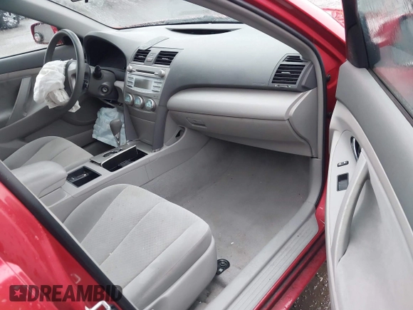 2009 Toyota Camry with VIN 4T4BE46K59R059580, listed as a IAAI auction lot 41062862 with 277,137 mi miles. Bid and sale history available at carsss.com. Image 5.