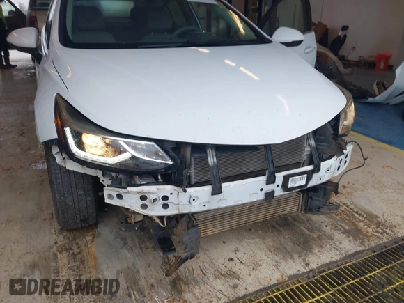2017 Chevrolet Cruze LT with VIN 1G1BE5SM5H7215831, listed as a IAAI auction lot 41318984 with 123,091 mi miles and . Bid and sale history available at DreamBid. Image 6.